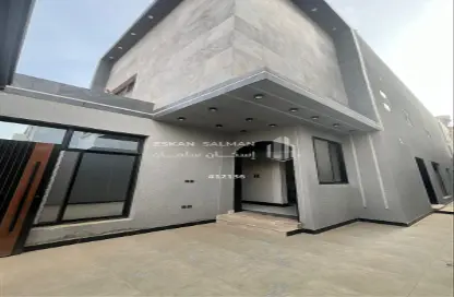 Full Floor - 4 Bedrooms - 4 Bathrooms for sale in Al Nadwah - Riyadh - Ar Riyadh