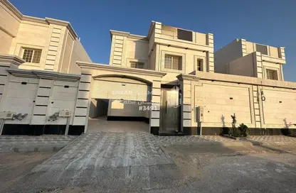 Villa - 6 Bathrooms for sale in Al Amwaj - Al Khubar - Eastern