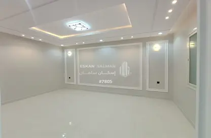 Full Floor - 6 Bedrooms - 4 Bathrooms for sale in Al Sharaf - Khamis Mushayt - Asir