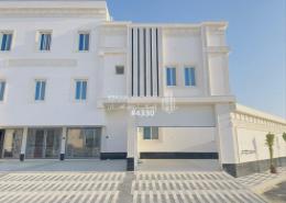 Apartment - 7 bedrooms - 4 bathrooms for للبيع in العزيزية - Al Jubail - Eastern