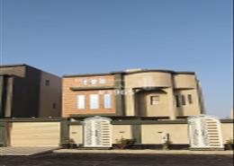 Villa - 8 bedrooms - 7 bathrooms for للبيع in العزيزية - Al Jubail - Eastern