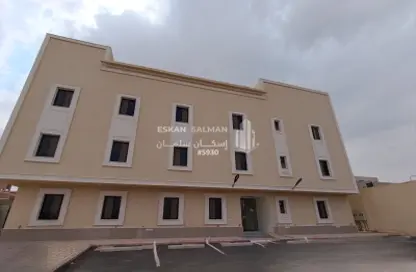 Apartment - 4 Bedrooms - 3 Bathrooms for sale in Tuwaiq - Riyadh - Ar Riyadh