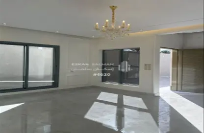 Full Floor - 5 Bedrooms - 2 Bathrooms for sale in Al Olaya - Bariduh - Al Qassim