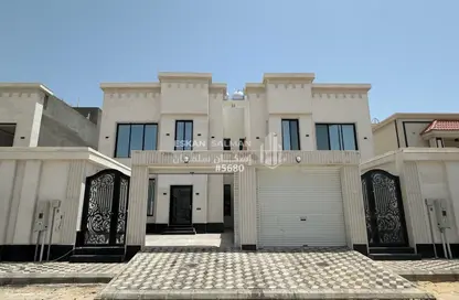 Villa - 6 Bathrooms for sale in Al Amwaj - Al Khubar - Eastern