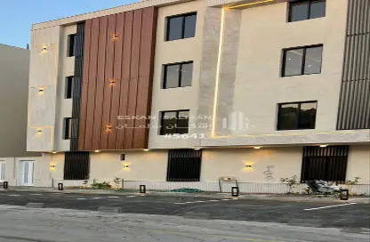 Apartment - 4 Bedrooms - 3 Bathrooms for sale in Al Awaly - Riyadh - Ar Riyadh