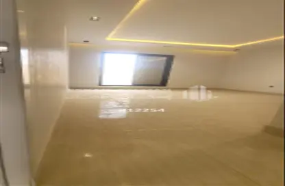 Apartment - 4 Bedrooms - 4 Bathrooms for sale in Badr - Riyadh - Ar Riyadh