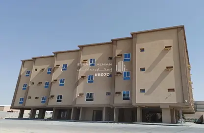 Apartment - 4 Bedrooms - 3 Bathrooms for sale in Al Faiha - Ad Dammam - Eastern