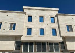 Apartment - 5 bedrooms - 4 bathrooms for للبيع in إشبيلية - Al Jubail - Eastern