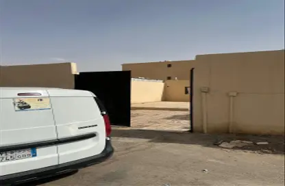 Rest House - 2 Bedrooms - 2 Bathrooms for rent in Al Munisiyah - Riyadh - Ar Riyadh