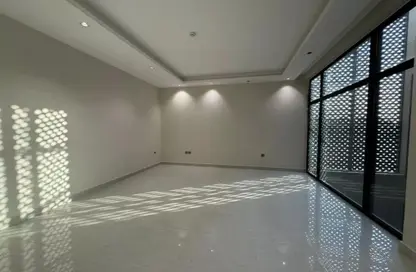 Villa - 4 Bedrooms for sale in Al Qadisiyah - Riyadh - Ar Riyadh