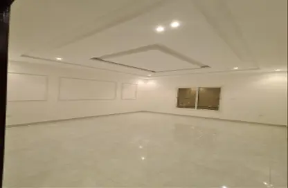 Apartment - 5 Bedrooms - 4 Bathrooms for sale in Al Sawari - Jeddah - Makkah Al Mukarramah