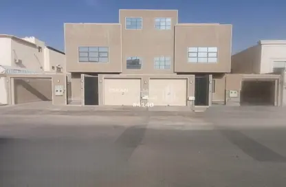 Full Floor - 5 Bedrooms - 3 Bathrooms for sale in Al Duraihemiyah - Riyadh - Ar Riyadh