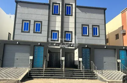 Apartment - 6 Bedrooms - 4 Bathrooms for sale in Al Bawadi - Tabuk - Tabuk