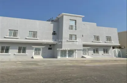 Apartment - 4 Bedrooms - 3 Bathrooms for sale in Dahiyat Al Malik Fahd - Ad Dammam - Eastern