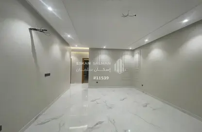 Apartment - 5 Bedrooms - 3 Bathrooms for sale in Al Sawari - Jeddah - Makkah Al Mukarramah