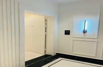 Apartment - 5 Bedrooms - 3 Bathrooms for sale in Al Marwah - Jeddah - Makkah Al Mukarramah