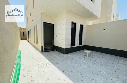 Full Floor - 5 Bedrooms - 3 Bathrooms for sale in Al Qadisiyah - Riyadh - Ar Riyadh