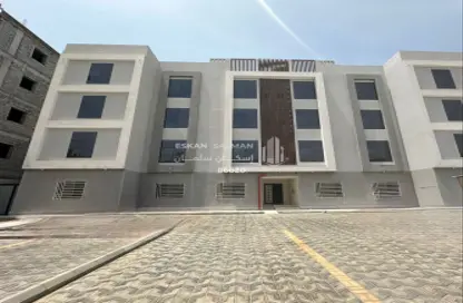 Apartment - 5 Bedrooms - 3 Bathrooms for sale in Al Jawharah - Ad Dammam - Eastern