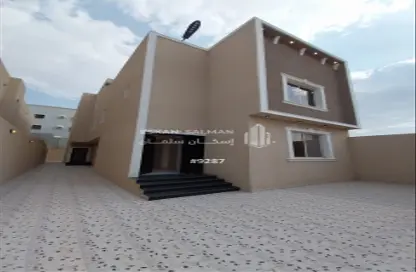 Villa - 6 Bathrooms for sale in Al Zuhur - Abha - Asir