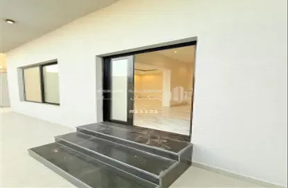 Villa - 7 Bedrooms - 7 Bathrooms for sale in Al Muntazah - Ad Dammam - Eastern