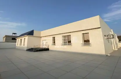 Full Floor - 6 Bedrooms - 4 Bathrooms for sale in Al Haylah Al Gharbi - Muhayil - Asir