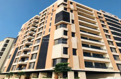 Apartment - 5 Bedrooms - 4 Bathrooms for sale in Dahiyat Al Malik Fahd - Ad Dammam - Eastern