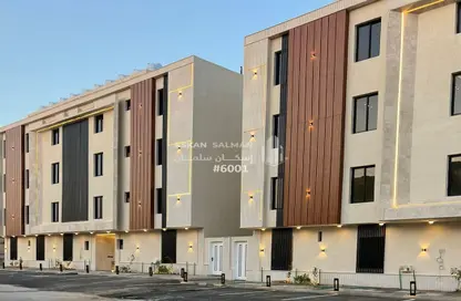 Apartment - 5 Bedrooms - 3 Bathrooms for sale in Al Awaly - Riyadh - Ar Riyadh