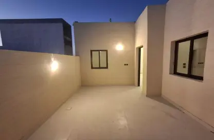 Apartment - 4 Bedrooms for sale in Al Qadisiyah - Riyadh - Ar Riyadh