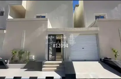 Villa - 7 Bedrooms - 6 Bathrooms for sale in Airport - Madinah - Al Madinah Al Munawwarah