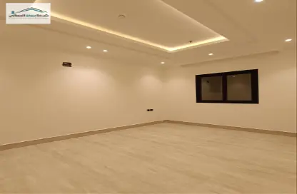 Apartment - 4 Bedrooms - 3 Bathrooms for sale in Al Qadisiyah - Riyadh - Ar Riyadh