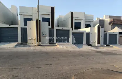 Full Floor - 6 Bedrooms - 3 Bathrooms for sale in Al Quwaie - Bariduh - Al Qassim