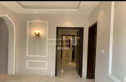 Full Floor - 5 Bedrooms - 4 Bathrooms for sale in Al Wafa - Jeddah - Makkah Al Mukarramah