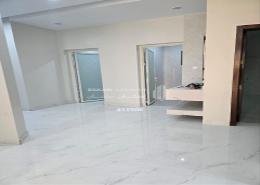 Apartment - 6 bedrooms - 4 bathrooms for للبيع in العزيزية - Al Jubail - Eastern