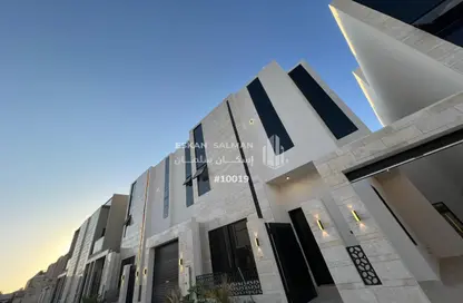 Villa - 6 Bathrooms for sale in Al Mahdiyah - Riyadh - Ar Riyadh