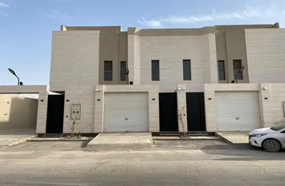 Villa - 4 Bedrooms - 4 Bathrooms for sale in Ar Rimal - Riyadh - Ar Riyadh