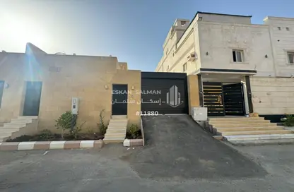 Full Floor - 6 Bedrooms - 5 Bathrooms for sale in Ar Riyadh - Jeddah - Makkah Al Mukarramah