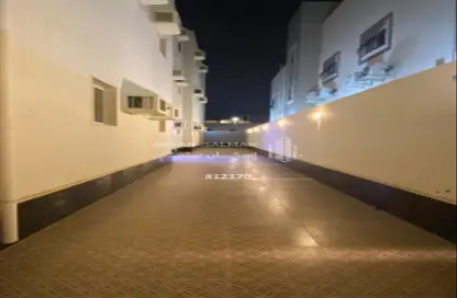 Apartment - 4 Bedrooms - 2 Bathrooms for sale in Ar Ranuna - Madinah - Al Madinah Al Munawwarah