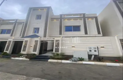 Full Floor - 6 Bedrooms - 4 Bathrooms for sale in Al Jabal - Khamis Mushayt - Asir