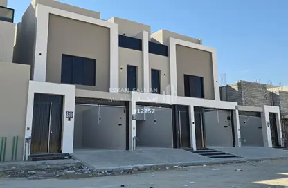 Apartment - 5 Bedrooms - 5 Bathrooms for sale in Al Nakhil - Al Ahsa - Eastern