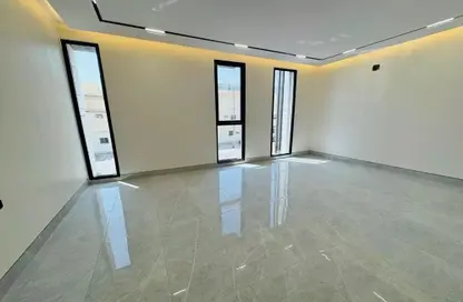 Full Floor - 4 Bedrooms for sale in Ar Rimal - Riyadh - Ar Riyadh