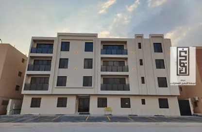 Apartment - 5 Bedrooms - 3 Bathrooms for sale in Tuwaiq - Riyadh - Ar Riyadh