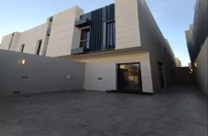 Full Floor - 4 Bedrooms for sale in Ar Rimal - Riyadh - Ar Riyadh