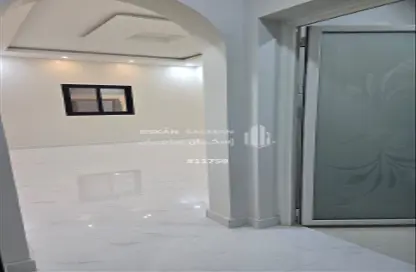 Apartment - 5 Bedrooms - 4 Bathrooms for sale in طيبة - Al Jubail - Eastern