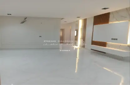 Apartment - 5 Bedrooms - 3 Bathrooms for sale in Al Iskan - Samith - Jazan