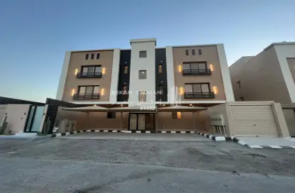 Apartment - 6 Bedrooms - 3 Bathrooms for sale in Al Wahah - Ad Dammam - Eastern