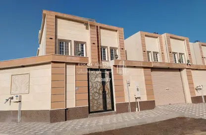 Villa - 7 Bedrooms - 6 Bathrooms for sale in Al Amwaj - Al Khubar - Eastern