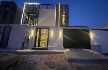 Villa - 7 Bedrooms - 3 Bathrooms for sale in Al Ferdous - Jeddah - Makkah Al Mukarramah