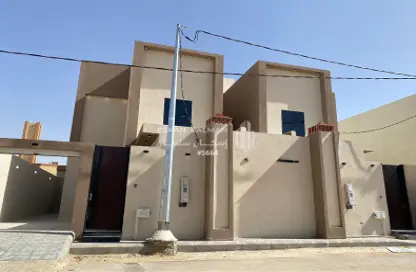 Villa - 4 Bathrooms for sale in As Sulaymaniyah - Bariduh - Al Qassim