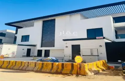 Full Floor - 4 Bedrooms - 4 Bathrooms for sale in Qurtubah - Riyadh - Ar Riyadh