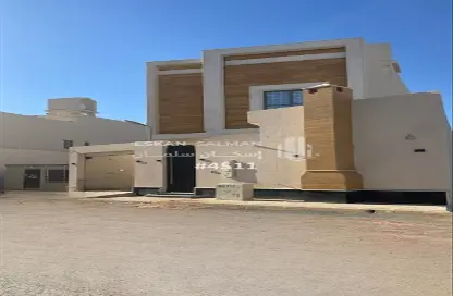 Villa - 5 Bedrooms for sale in Uqaz - Riyadh - Ar Riyadh